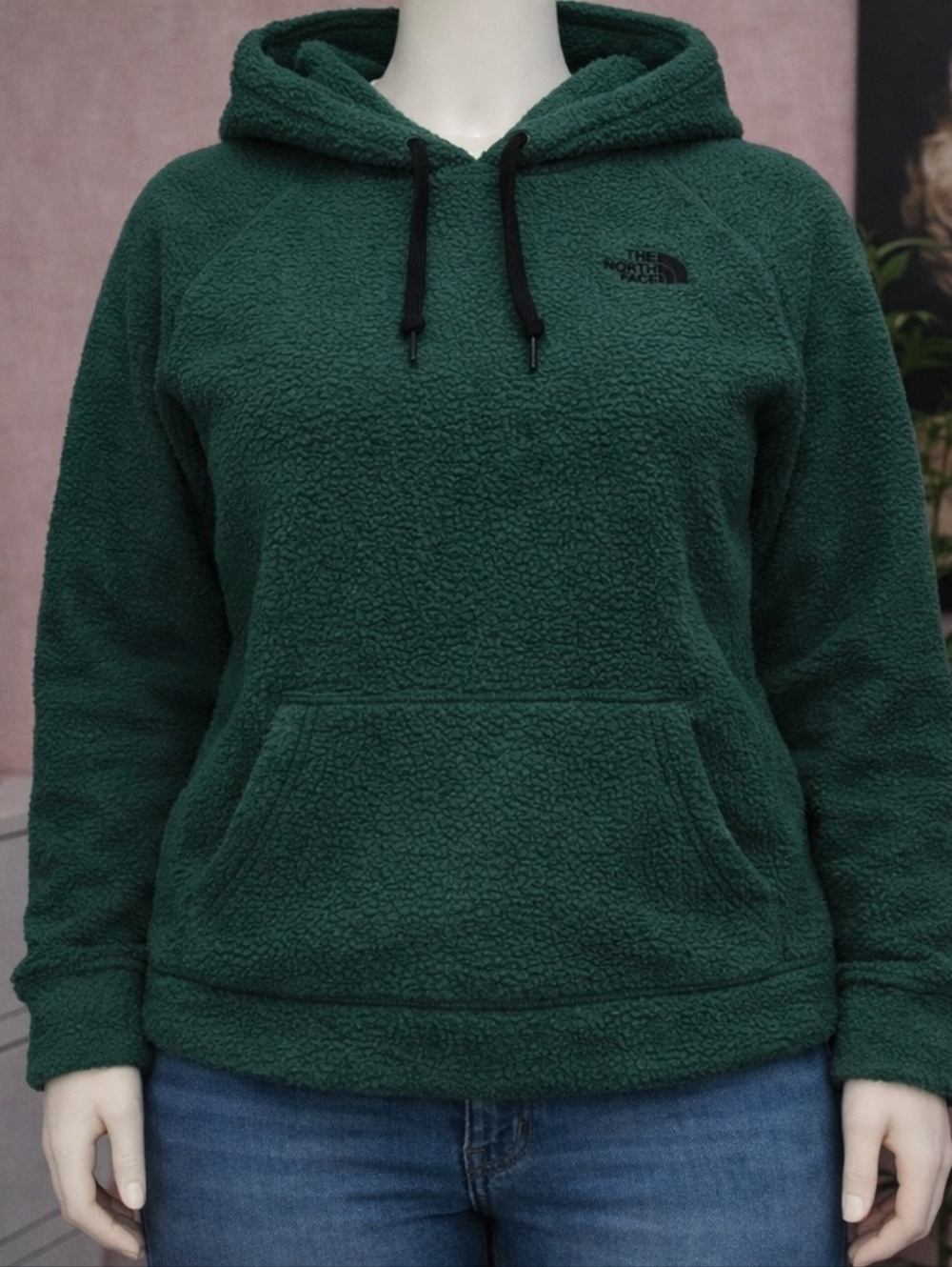 The North Face Women’s Medium Green Fleece Hoodie Pullover Kangaroo Pocket